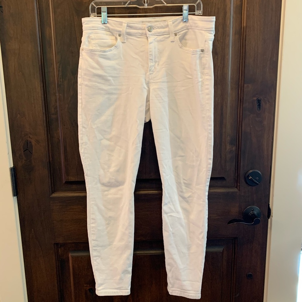 COPY - Joe’s white skinny jeans